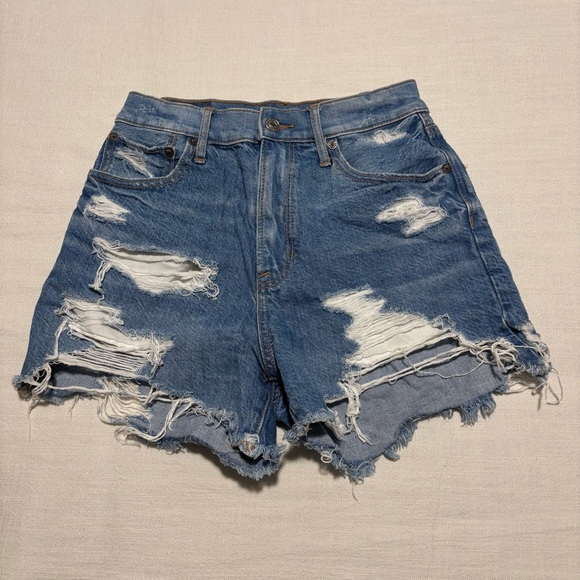 American Eagle Outfitters Pants - American Eagle Highest Rise 90s Boyfriend Shorts | Size 00